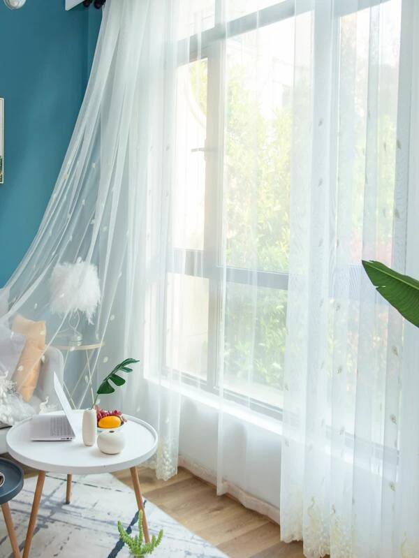 ผ้าม่าน ผ้าโปร่ง เย็บปักถักร้อย นกยู  ผ131