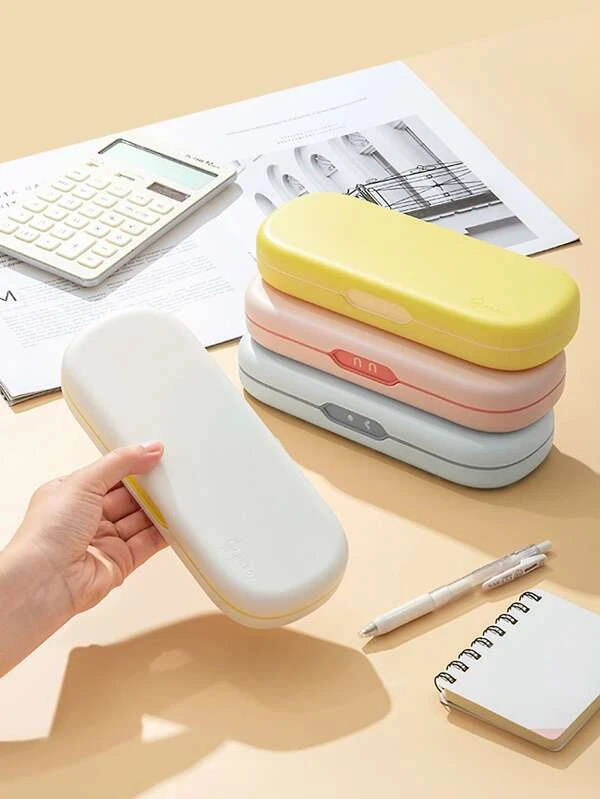 กล่องดินสอ สีสุ่ม 1 ชิ้น g-49