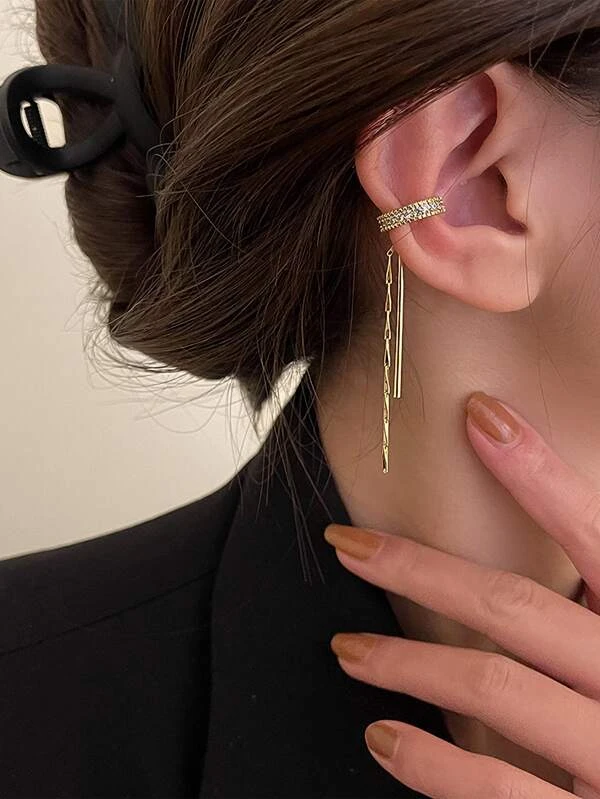 ต่างหูคลิป ตกแต่ง เพชรคิวบิกเซอร์โคเนีย 2 ชิ้น e-54