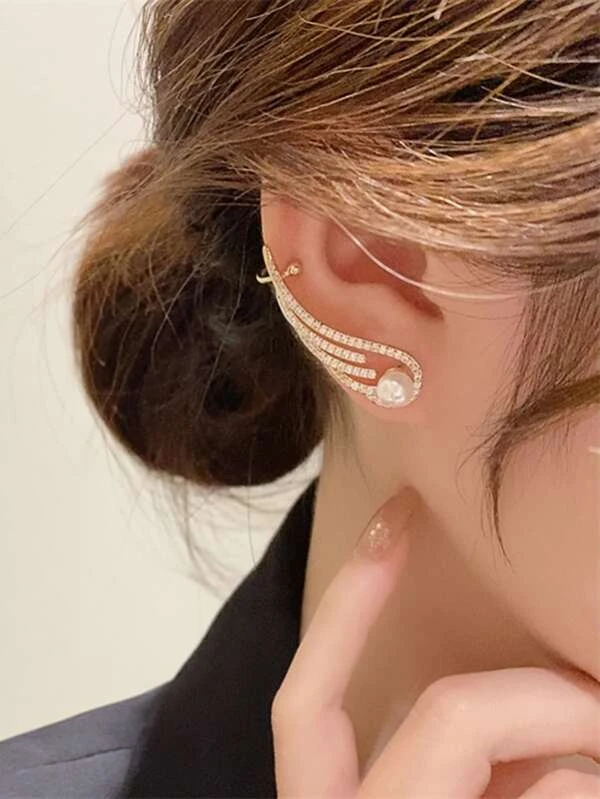 ต่างหู เพชรคิวบิกเซอร์โคเนีย ตกแต่ง ปีก 1 ชิ้น e-57