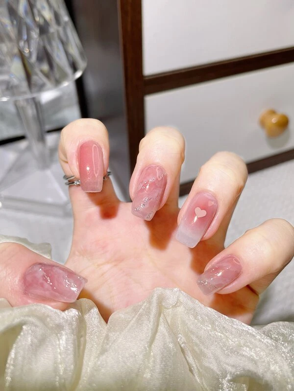 เล็บปลอม ยาว คอฟฟิน ลาย หัวใจ 24 ชิ้น & เทปกาว 1 แผ่น & ตะไบเล็บ 1 ชิ้น