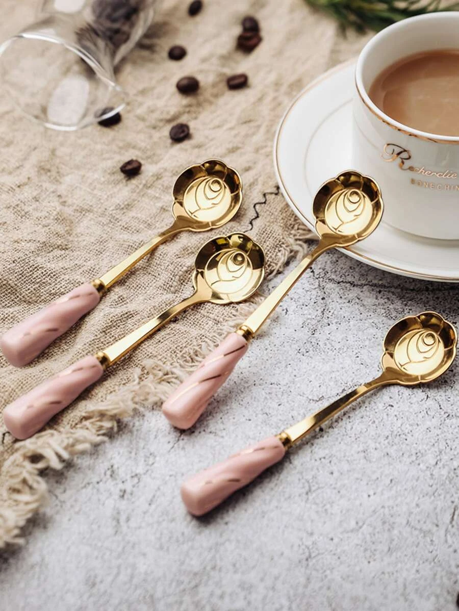 ช้อนออกแบบดอกไม้ 1 ชิ้น  hh-97