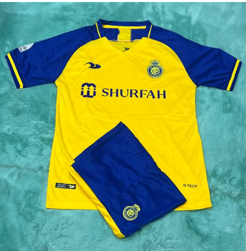 Z61-เสื้อกีฬา ทีมอัล-นาสเฃอร์ Al Nassr ปีล่าสุด2022/23 แขนสั้น ชุดฟุตบอล ชุดผู้ใหญ่ ได้ทั้งชุด(เสื้อ + กางเกง) ราคาถูก ใหม่ล่าสุด