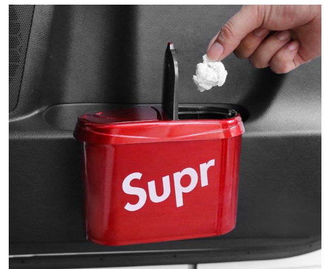GX141-ถังขยะรถยนต์ ขนาดเล็ก ลายSupreme สำหรับติดรถยนต์