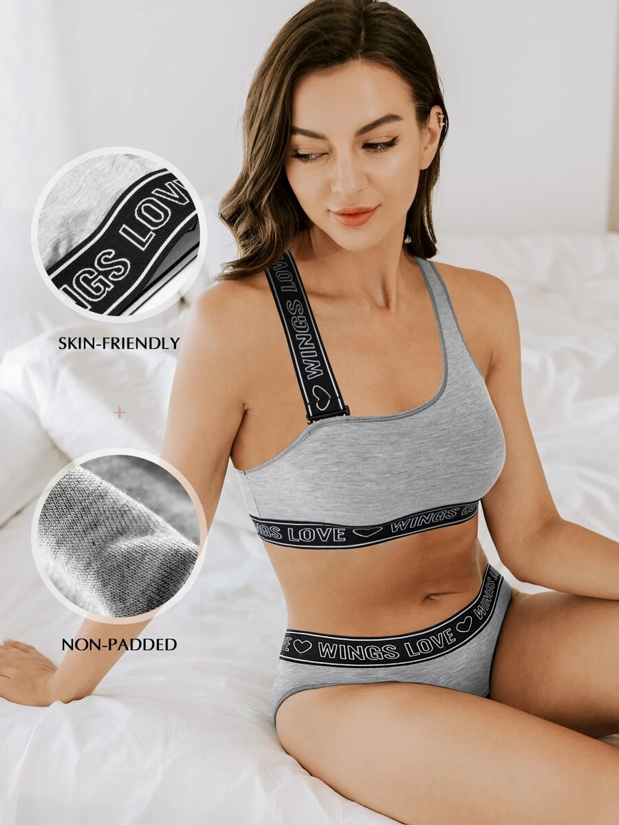 Wingslove สปอร์ตบรา แต่งแถบ ลายตัวอักษร  aa-87