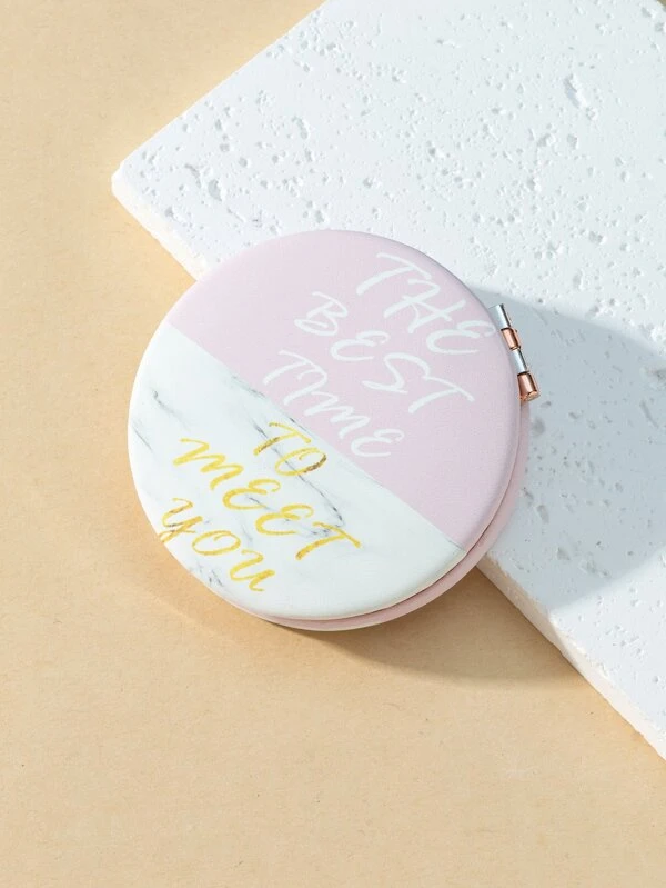 กระจกแต่งหน้า พิมพ์ ตัวอักษร พับได้  k-20