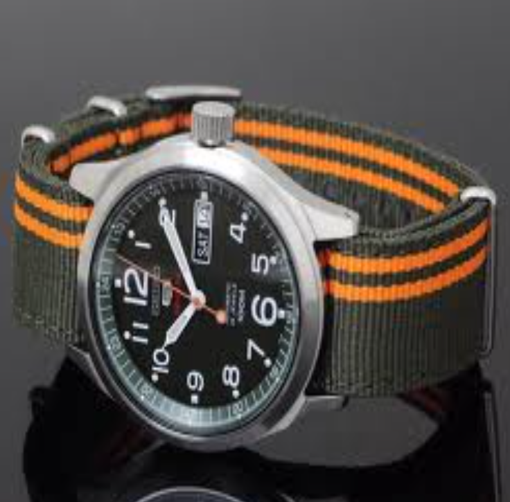 S02-SEIKO 5 AUTOMATIC SRP275K1