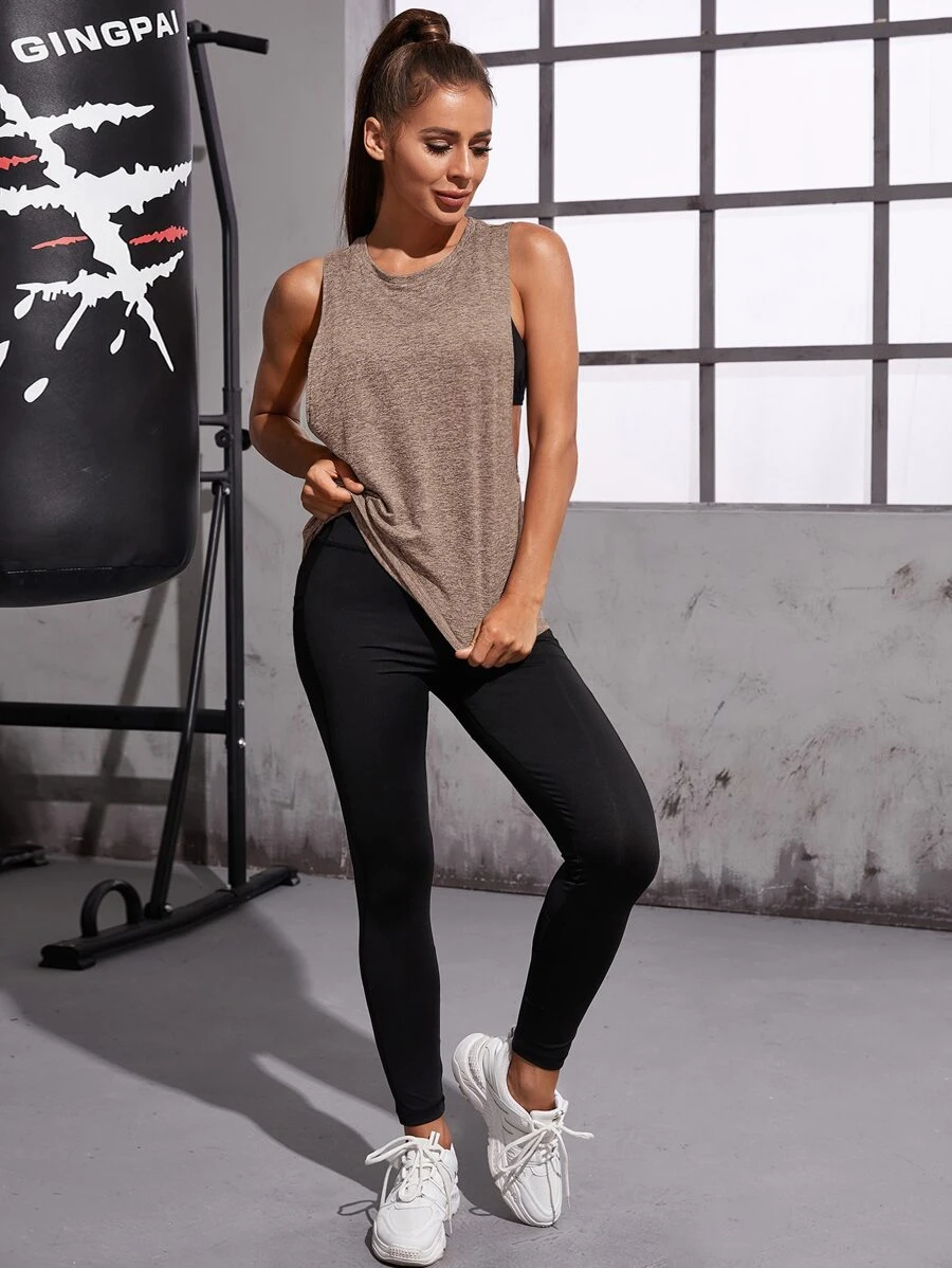 เสื้อกล้าม กีฬา แขนกุดเว้าลึก aa-6