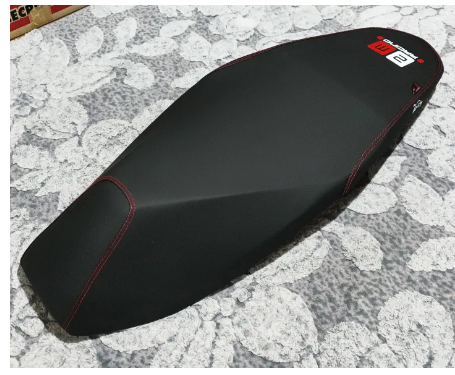 FU42-เบาะปาด หนังคุณภาพโรงงาน รุ่น HONDA PCX (2017) หนังเรดเดอร์ หนังด้าน ด้ายแดง งานสวยคุณภาพดี เบาะแต่ง เบาะมอเตอร์ไซด์ เบาะ2M งานคุณภาพ