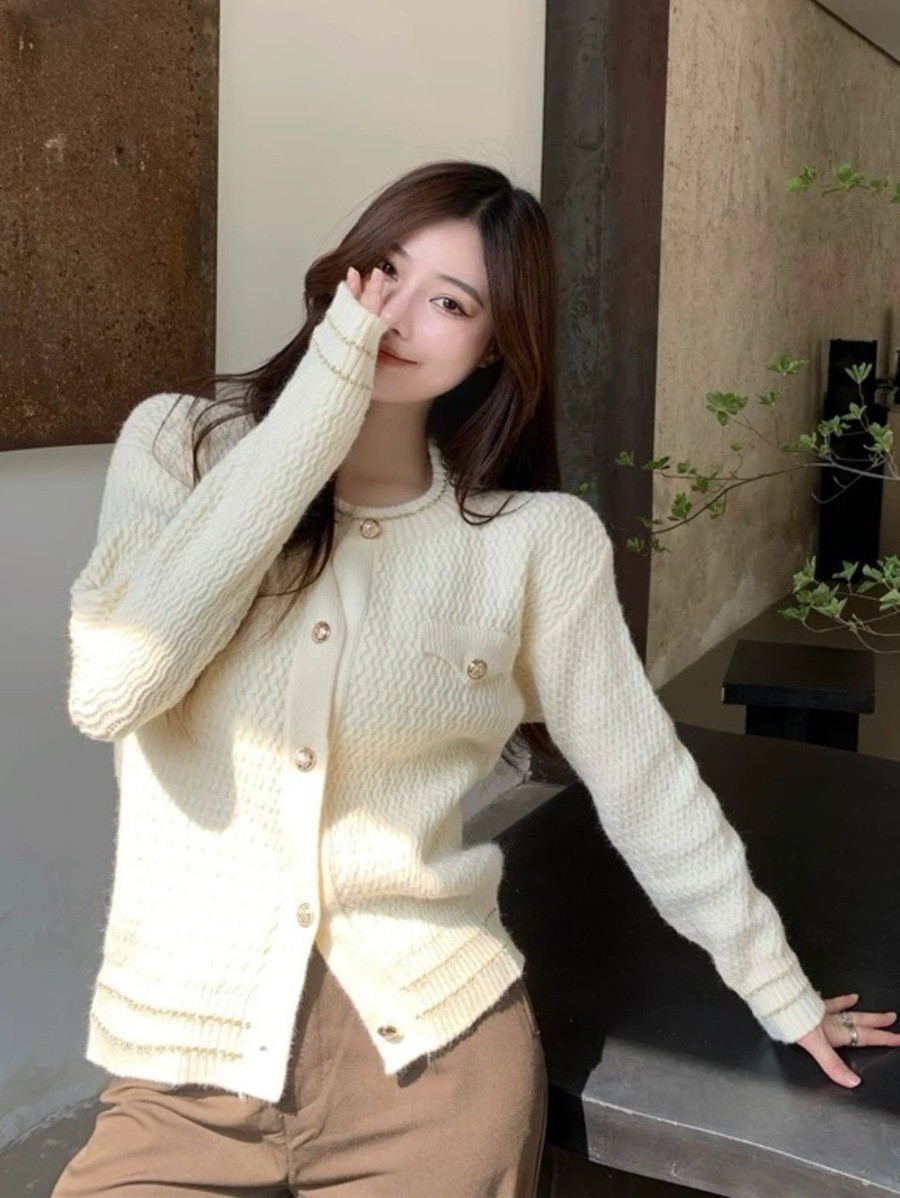 คาร์ดิแกนไหมพรม ผ่าหน้า ดีเทลกระเป๋าหลอกช่วงอก  i-2