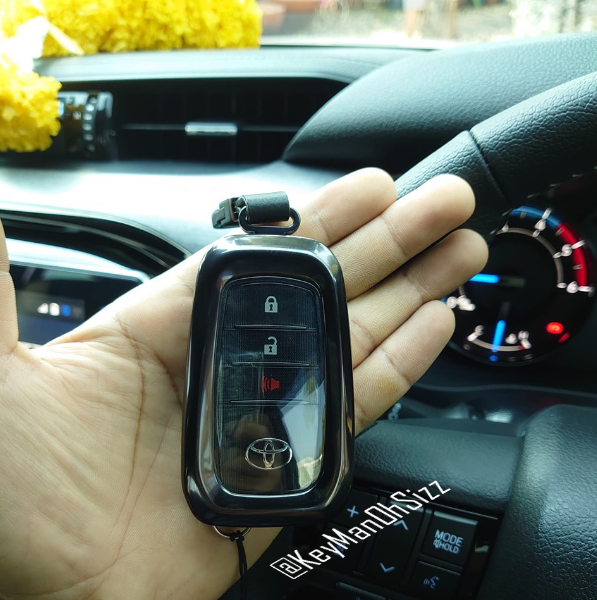 K15-เคสโลหะอัลลอยรีโมทรถ Toyota Rocco 2021 แบบ 2 ชั้น ถอดกุญแจรีโมทเพื่อเข้าเกียร์ว่าง Double-Layer Metal Aluminum Alloy